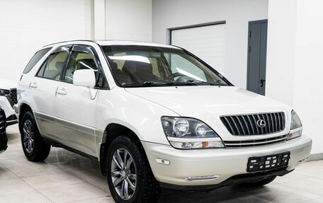 Lexus RX IV рестайлинг, 1999 год, 950 000 рублей, 3 фотография