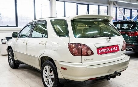 Lexus RX IV рестайлинг, 1999 год, 950 000 рублей, 6 фотография