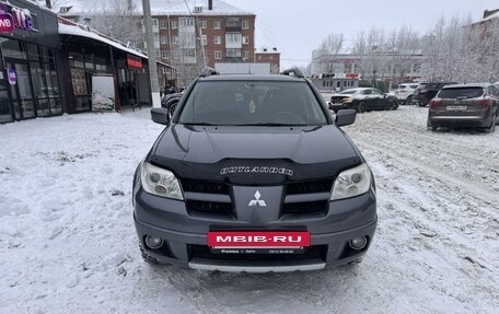 Mitsubishi Outlander III рестайлинг 3, 2007 год, 789 000 рублей, 2 фотография