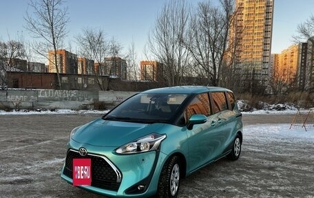 Toyota Sienta II, 2019 год, 1 650 000 рублей, 2 фотография