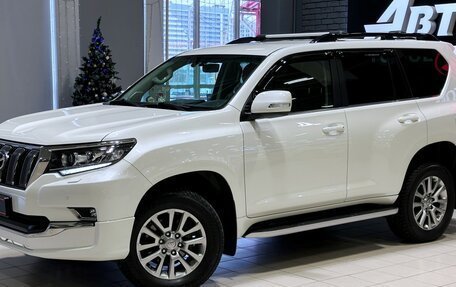 Toyota Land Cruiser Prado 150 рестайлинг 2, 2019 год, 5 937 000 рублей, 4 фотография