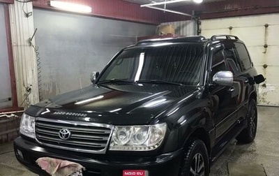 Toyota Land Cruiser 100 рестайлинг 2, 2003 год, 1 950 000 рублей, 1 фотография