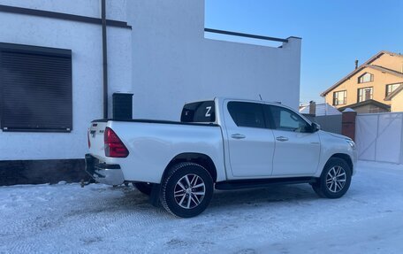 Toyota Hilux VIII, 2017 год, 3 850 000 рублей, 3 фотография