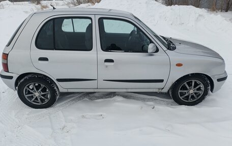 Nissan Micra II, 1998 год, 290 000 рублей, 2 фотография