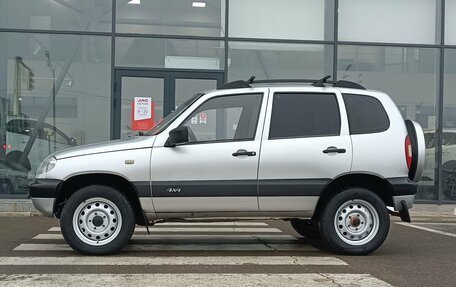 Chevrolet Niva I рестайлинг, 2004 год, 360 000 рублей, 2 фотография