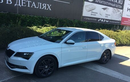 Skoda Superb III рестайлинг, 2016 год, 2 100 000 рублей, 1 фотография