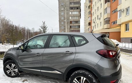 Renault Kaptur I рестайлинг, 2016 год, 1 600 000 рублей, 1 фотография