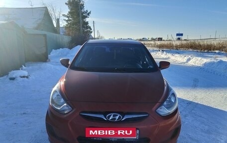 Hyundai Solaris II рестайлинг, 2011 год, 689 000 рублей, 4 фотография