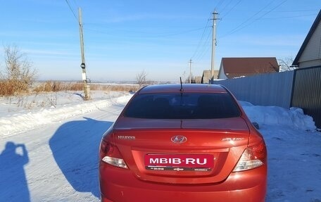 Hyundai Solaris II рестайлинг, 2011 год, 689 000 рублей, 3 фотография