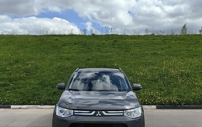 Mitsubishi Outlander III рестайлинг 3, 2014 год, 1 599 000 рублей, 1 фотография