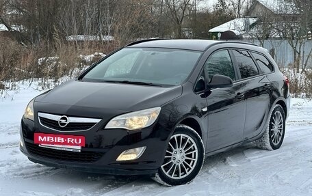 Opel Astra J, 2012 год, 869 000 рублей, 3 фотография