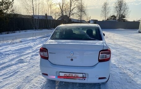 Renault Logan II, 2017 год, 850 000 рублей, 4 фотография