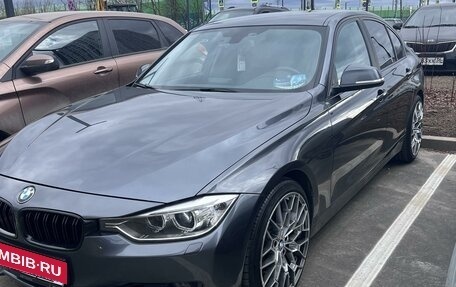 BMW 3 серия, 2014 год, 1 950 000 рублей, 17 фотография