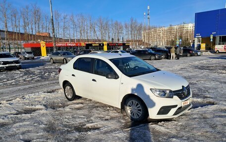 Renault Logan II, 2019 год, 900 000 рублей, 8 фотография