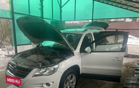 Volkswagen Tiguan I, 2008 год, 920 000 рублей, 16 фотография