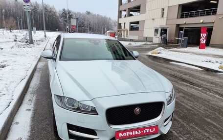 Jaguar XF II, 2017 год, 3 300 000 рублей, 6 фотография