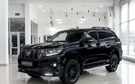 Toyota Land Cruiser Prado 150 рестайлинг 2, 2021 год, 7 998 000 рублей, 1 фотография