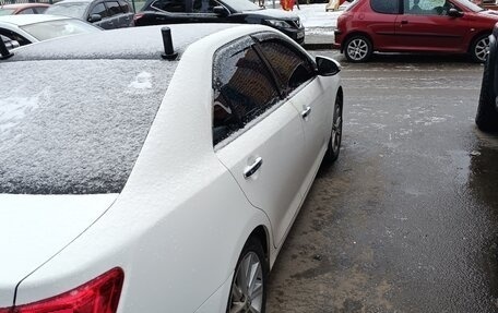 Toyota Camry, 2011 год, 2 100 000 рублей, 2 фотография