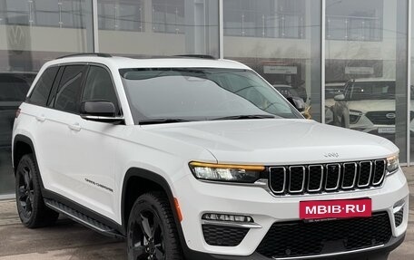 Jeep Grand Cherokee, 2022 год, 7 999 000 рублей, 3 фотография