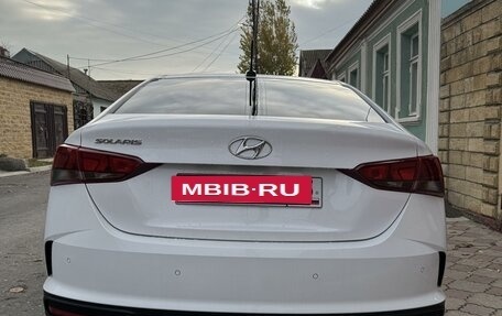 Hyundai Solaris II рестайлинг, 2021 год, 1 900 000 рублей, 6 фотография