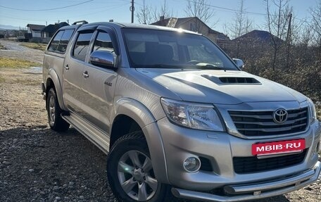 Toyota Hilux VII, 2012 год, 2 600 000 рублей, 3 фотография