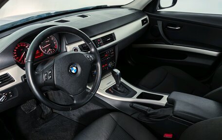 BMW 3 серия, 2011 год, 1 120 000 рублей, 10 фотография