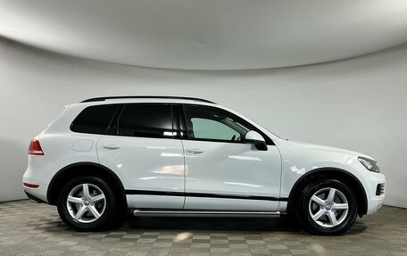 Volkswagen Touareg III, 2013 год, 2 599 000 рублей, 4 фотография