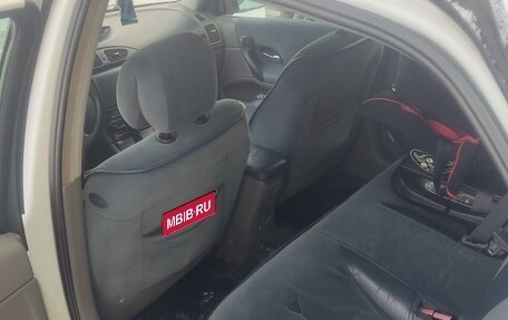 Renault Laguna II, 2002 год, 375 000 рублей, 10 фотография