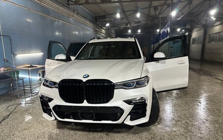 BMW X7, 2020 год, 7 000 000 рублей, 33 фотография