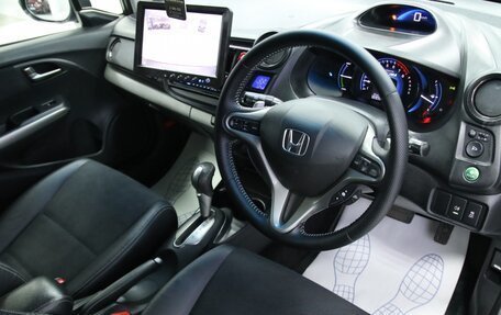 Honda Insight II рестайлинг, 2013 год, 1 243 000 рублей, 17 фотография