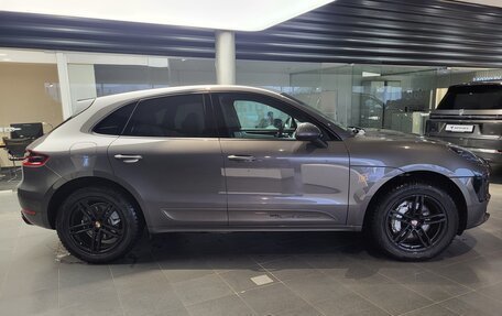 Porsche Macan I рестайлинг, 2015 год, 3 274 000 рублей, 4 фотография