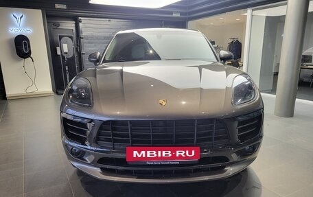 Porsche Macan I рестайлинг, 2015 год, 3 274 000 рублей, 2 фотография