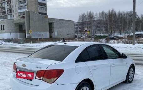 Chevrolet Cruze II, 2011 год, 620 000 рублей, 6 фотография