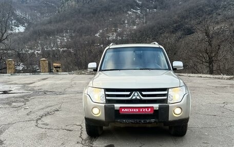 Mitsubishi Pajero IV, 2007 год, 1 550 000 рублей, 1 фотография