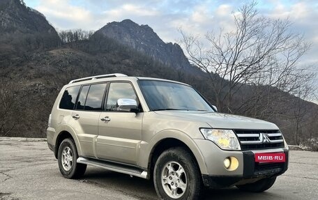 Mitsubishi Pajero IV, 2007 год, 1 550 000 рублей, 2 фотография