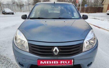 Renault Sandero I, 2012 год, 600 000 рублей, 3 фотография