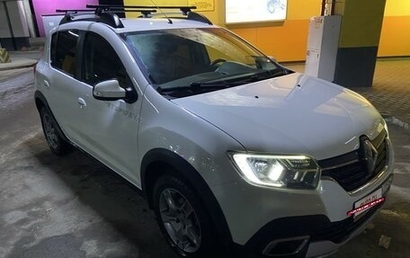 Renault Sandero II рестайлинг, 2020 год, 1 540 000 рублей, 2 фотография