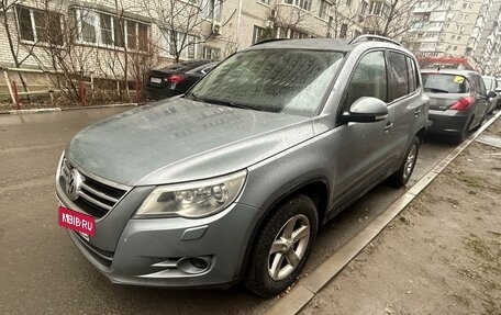 Volkswagen Tiguan I, 2009 год, 859 000 рублей, 2 фотография