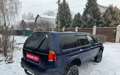 Mitsubishi Pajero Sport II рестайлинг, 2000 год, 400 000 рублей, 2 фотография