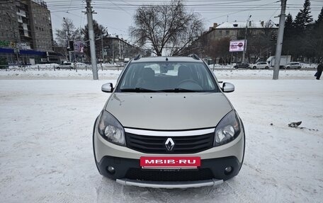 Renault Sandero I, 2013 год, 950 000 рублей, 10 фотография