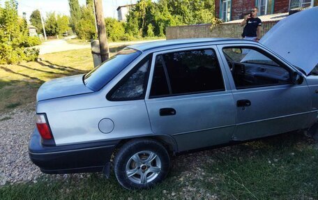 Daewoo Nexia I рестайлинг, 2001 год, 180 000 рублей, 27 фотография