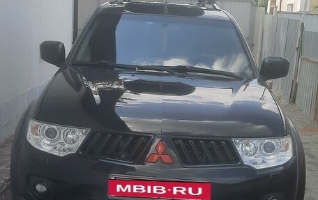 Mitsubishi Pajero Sport II рестайлинг, 2013 год, 2 150 000 рублей, 15 фотография