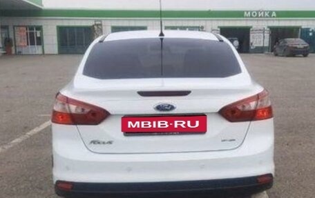 Ford Focus III, 2013 год, 990 000 рублей, 3 фотография