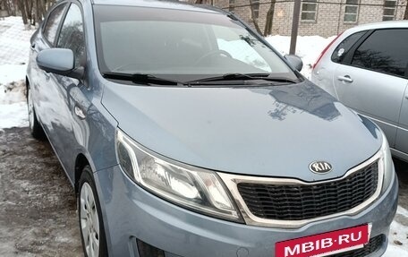 KIA Rio III рестайлинг, 2013 год, 758 000 рублей, 2 фотография