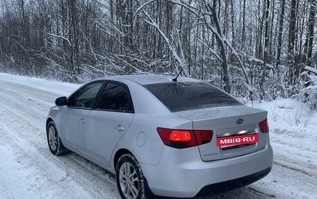 KIA Cerato III, 2011 год, 750 000 рублей, 4 фотография