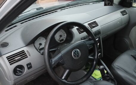 Volkswagen Pointer, 2005 год, 250 000 рублей, 2 фотография