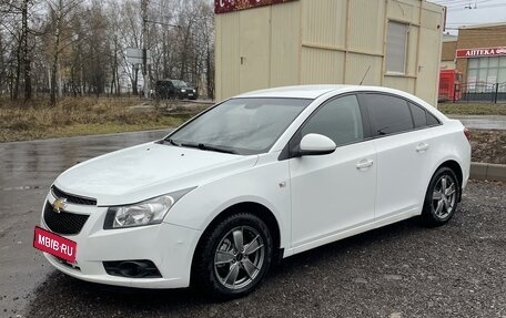 Chevrolet Cruze II, 2010 год, 735 000 рублей, 1 фотография