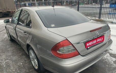 Mercedes-Benz E-Класс, 2008 год, 1 300 000 рублей, 4 фотография