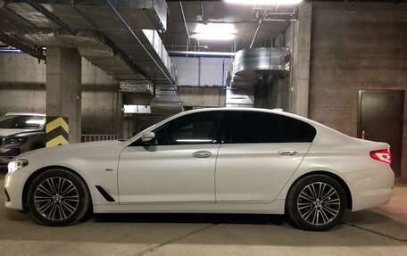 BMW 5 серия, 2017 год, 3 670 000 рублей, 13 фотография