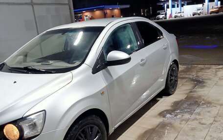 Chevrolet Aveo III, 2014 год, 650 000 рублей, 3 фотография